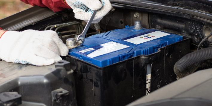 batteria dell'auto scarica